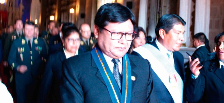 Aprueban denuncia penal contra Luque