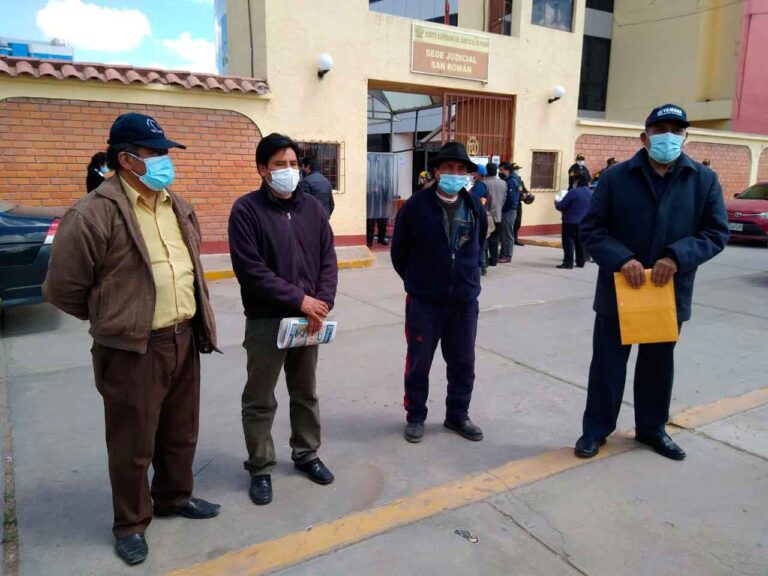 «Rebajen pensiones en UANCV»