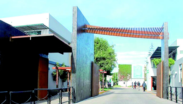 Colegios Max Uhle y Lord Byron son multados por no respetar los derechos laborales de trabajadoras