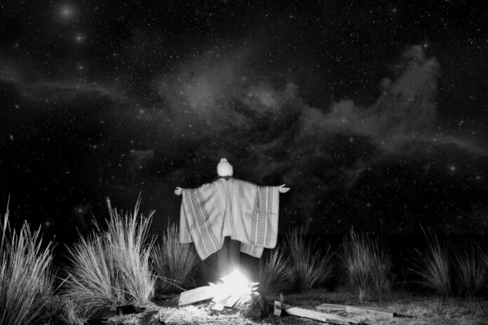 Uriel Montúfar, fotógrafo que revalora la cosmovisión de los pueblos originarios