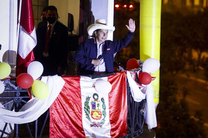 Mandatarios del mundo saludan proclamación de Castillo como presidente de Perú