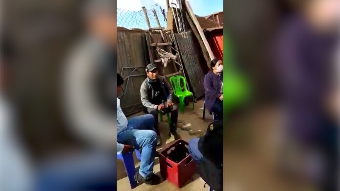 Serenos socorrieron a hombres ebrios que dormían en la vía pública