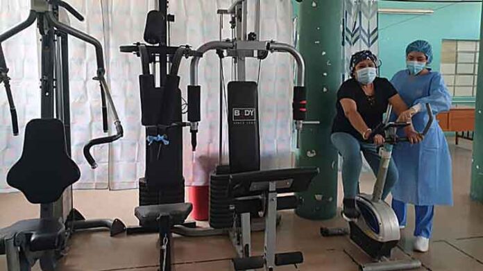 Arequipa: Más de 40 pacientes post Covid se rehabilitan en hospital Honorio Delgado