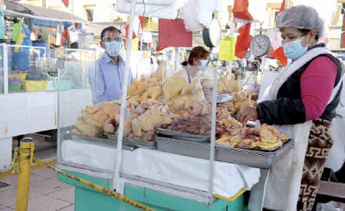 Arequipa: El kilo de pollo permanece en 10 soles pese a descenso del dólar