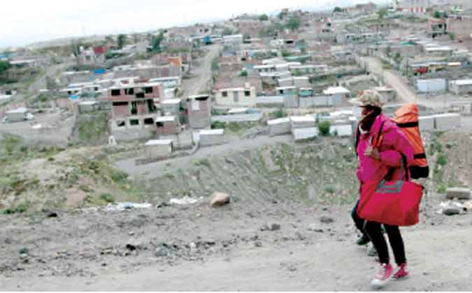 Cofopri entregará más de dos mil títulos de propiedad en Cerro Colorado, Yura y La Joya