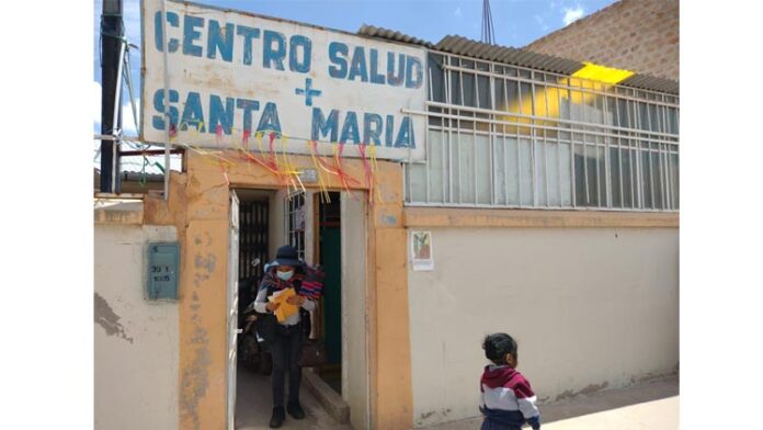 Madre de familia denunció ausencia de odontóloga en centro de salud Santa María