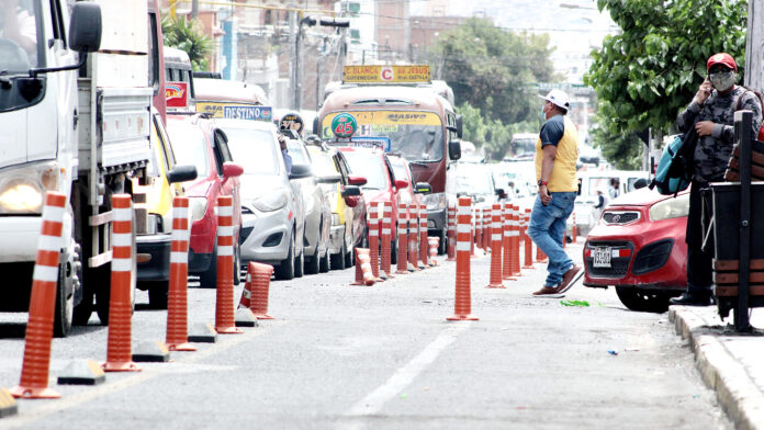 Ciclovías provocaron mayor contaminación del aire por el aumento del tráfico