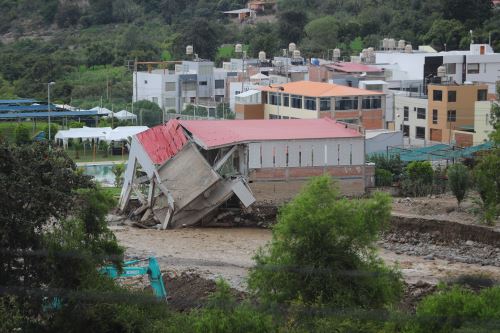 Las lluvias y huaicos causaron cuantiosos daños materiales en diversos distritos de Moquegua.