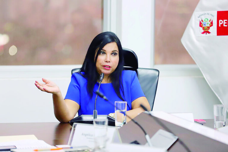 200 millones de dólares por feriado largo