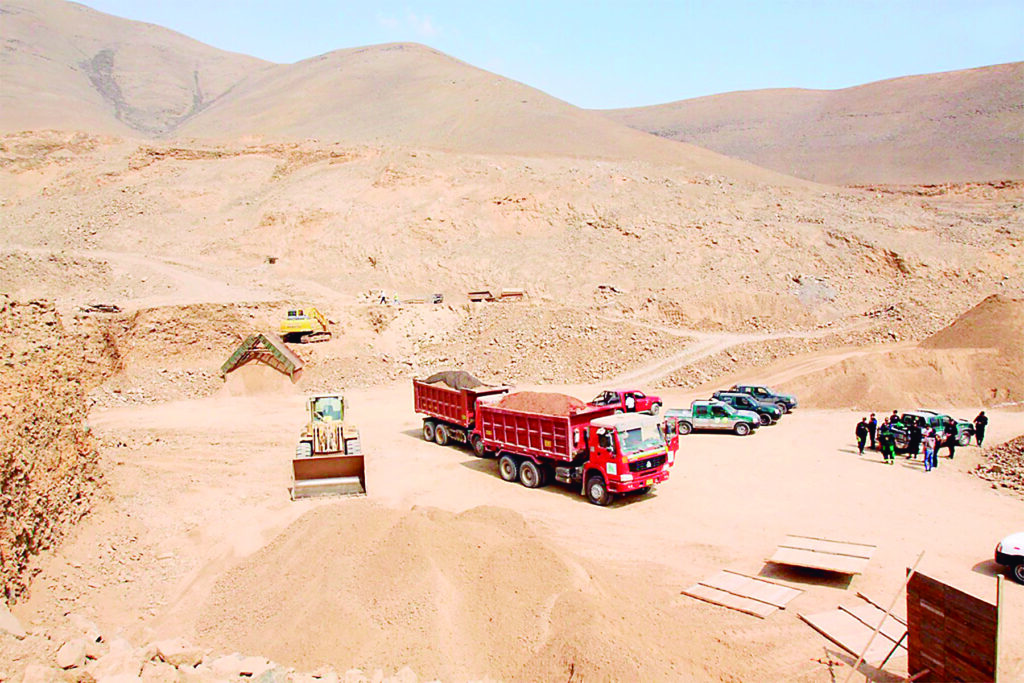Gold Fields explora yacimientos en el sur - Diario los Andes