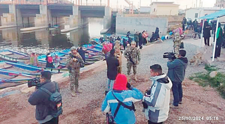 Comerciantes de Desaguadero protestan y hay tensión
