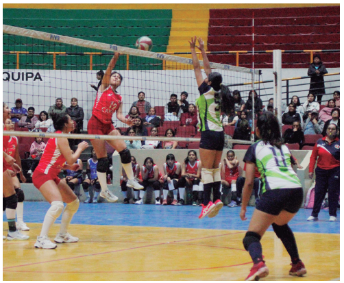 En busca de la gloria; Cayma y Mariano Melgar disputan el título del campeonato de vóley U-19 damas