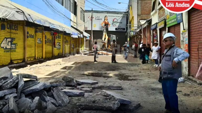 Intervienen calles del Avelino por trabajos de adoquinado