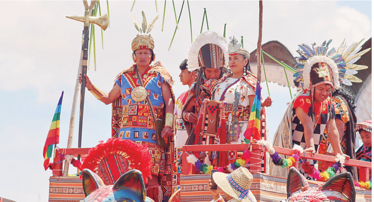Pareja mítica salió del lago Titicaca