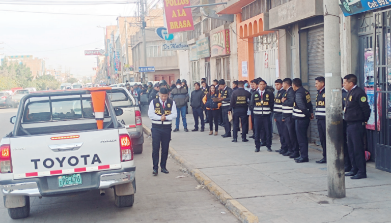 Juliaca: exigen justicia para exdirigenta