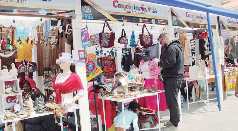 Artesanía puneña se muda a Lima