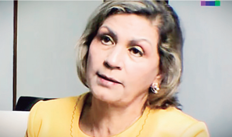 Ordenan prisión para fiscal Peralta