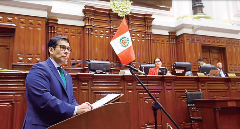 Piden la cabeza de “Ministro Qali Warma”