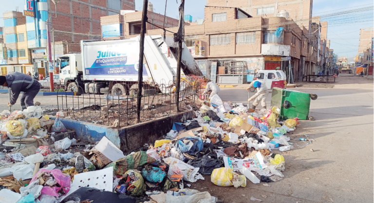 San Román: trabajadores de limpieza cuestionan a clínicas
