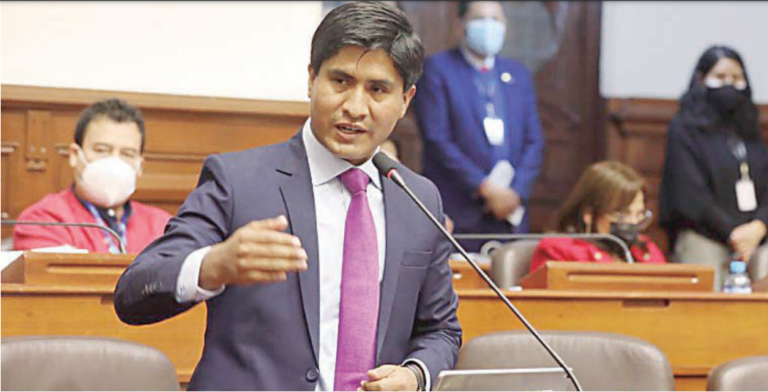 Denuncian canje de vidas por billetes