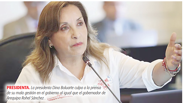 Dina Boluarte y Rohel Sánchez acusan a prensa por mala gestión