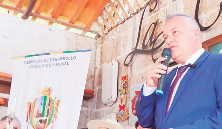Arequipa: denuncia contra alcalde de Sachaca y sus funcionarios fue archivada