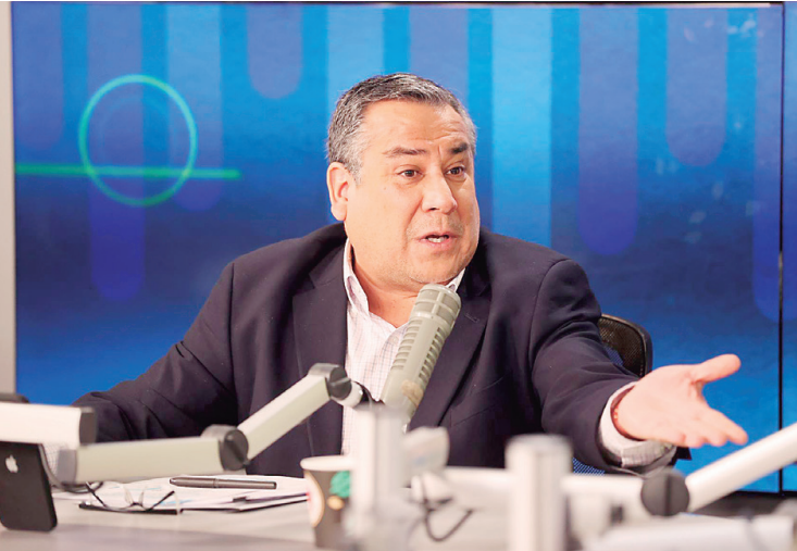 Ministros llegan a Arequipa a “pasear”