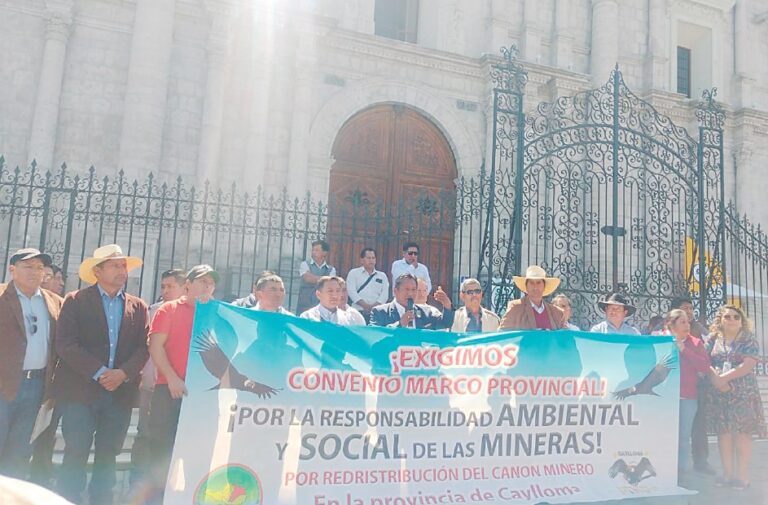 (VIDEO) Amenazan con paro en Caylloma región Arequipa si minera no responde a pedidos