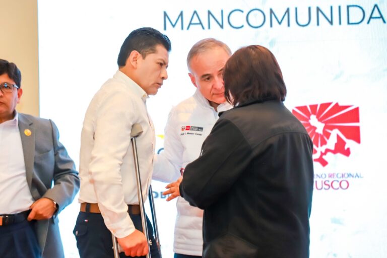 Alcalde de Puno exigió al ministro de Energía y Minas respeto al proyecto de masificación del gas en la región vía ducto