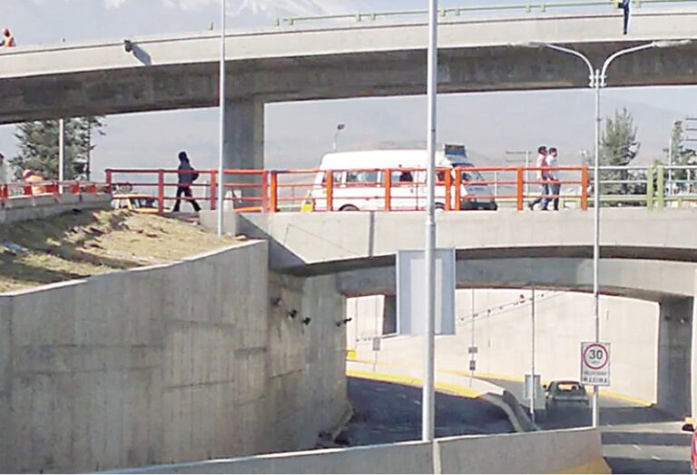 Arequipa: intercambios viales para la ciudad en perfil