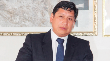 Puno: Arturo Álvarez vinculado a «faenón» de la Costanera