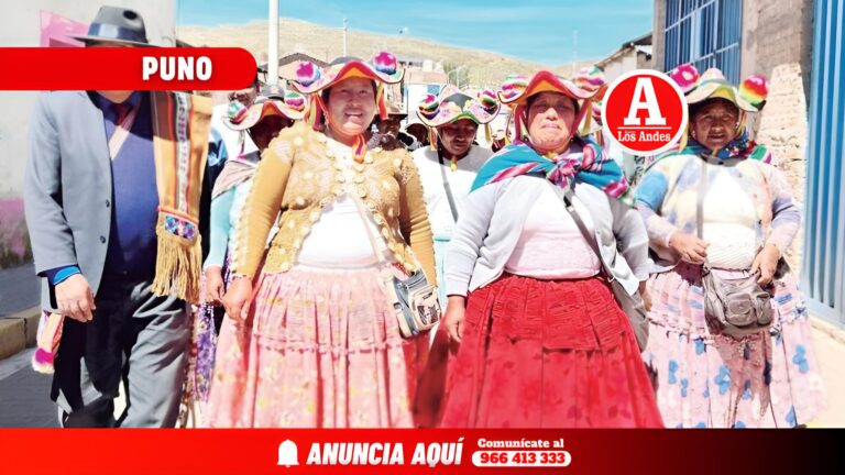 Mujeres que representan Puno