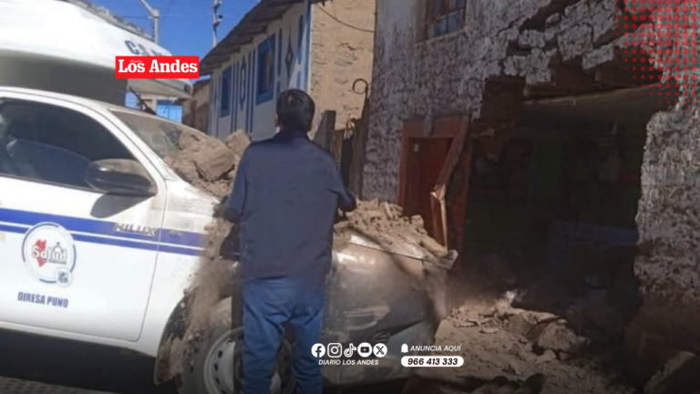Puno: Ambulancia impacta contra vivienda en Palca