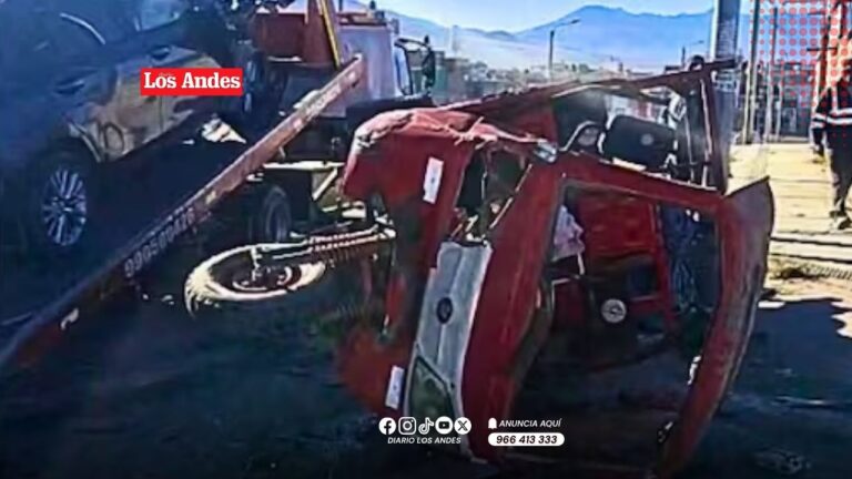 Arequipa: Fuerte choque entre auto y motocarga deja dos heridos en Cerro Colorado