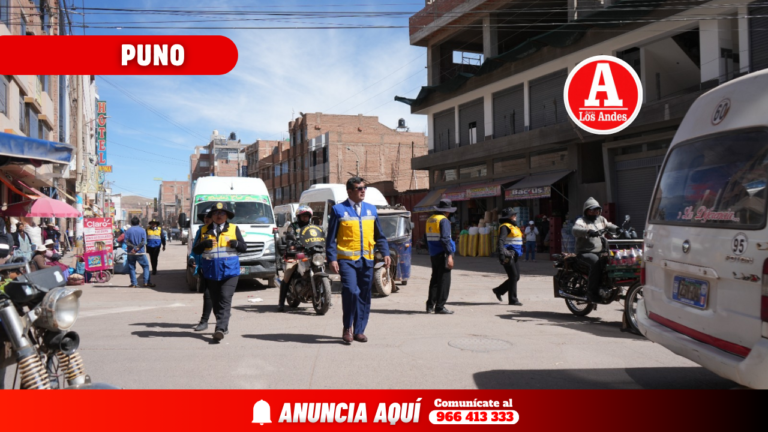 En Juliaca Vehículos estacionados en zonas rígidas fueron intervenidos