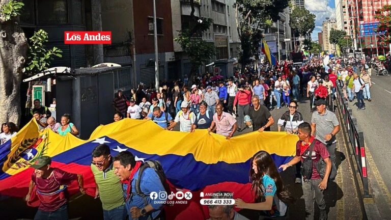 Chavistas expresan rechazo al diálogo con la oposición respaldado por EE. UU.