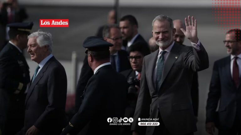 Rey Felipe VI de España llega a Lima para la investidura presidencial de Keiko Fujimori