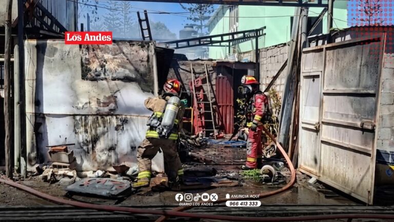 Trabajos de soldadura provocan incendio en taller de planchado y pintura en Sachaca