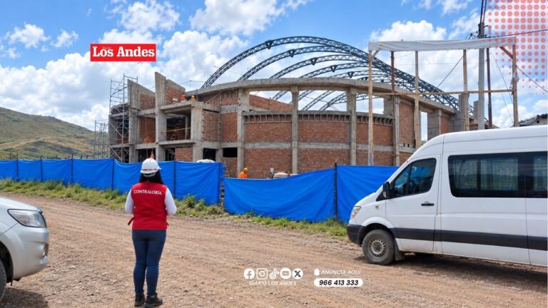 Advierten deficiencias en obra del coliseo de Larimayo