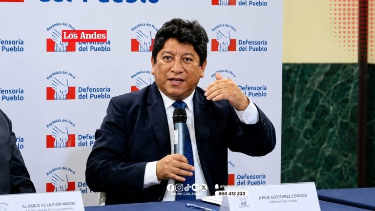 Denuncian al defensor del Pueblo por hablar del cierre del Congreso